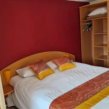 Prest'hotel Chavelot 2* Épinal