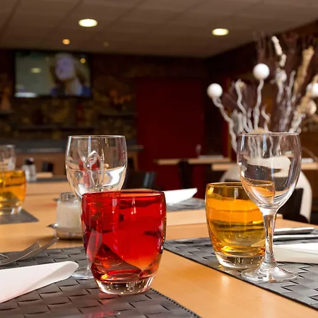 Prest'hotel Chavelot Hotel 2*
