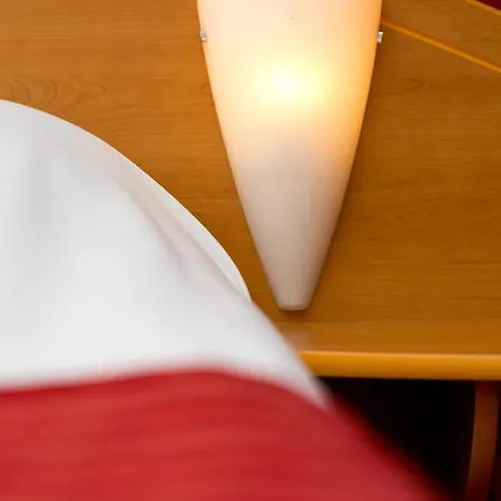 Prest'hotel Chavelot Szálloda Épinal