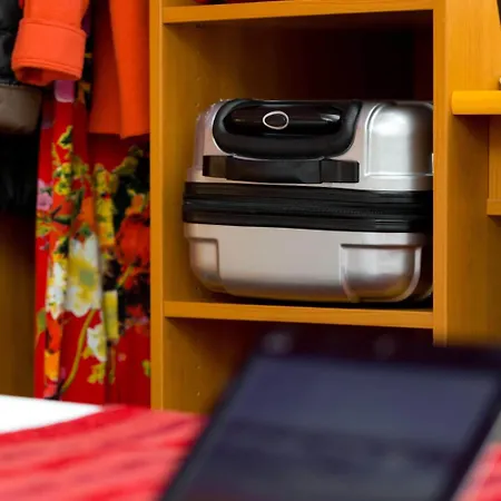 Prest'hotel Chavelot 2* Épinal