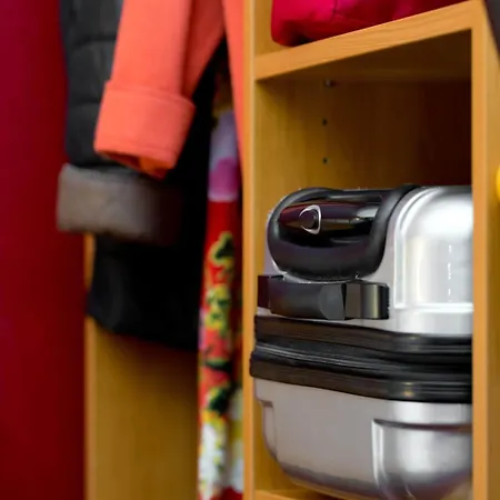 Prest'hotel Chavelot 2*