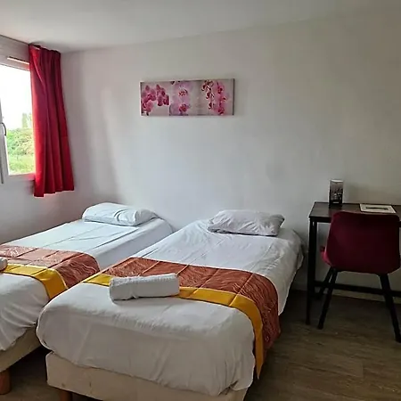 Prest'hotel Chavelot 2*