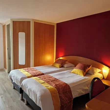 Prest'hotel Chavelot Hotel