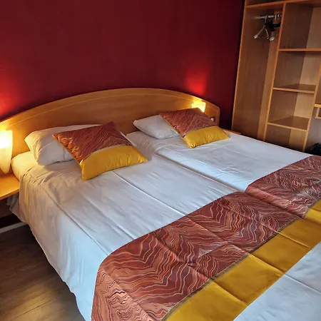 Prest'hotel Chavelot Hotel