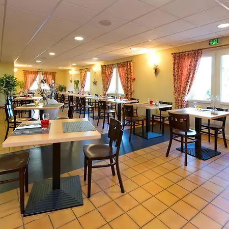 Prest'hotel Chavelot Hotel 2*
