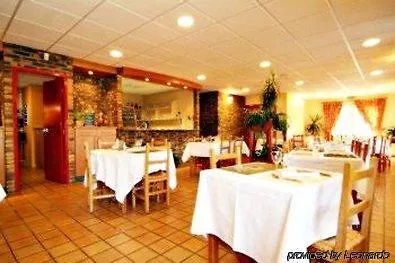 Hotel Prest'hotel Chavelot 2*