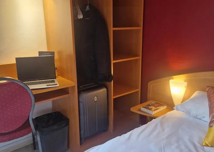 Hotel Prest'hotel Chavelot Épinal