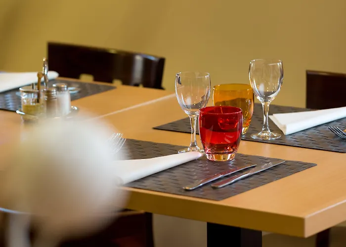 Hotel Prest'hotel Chavelot Épinal