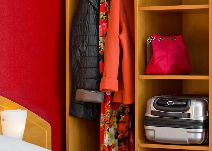 Prest'hotel Chavelot Hotel Épinal