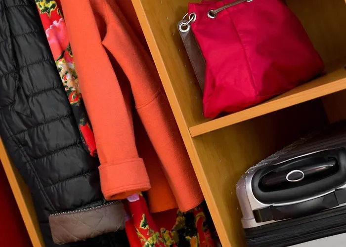 Prest'hotel Chavelot 2*