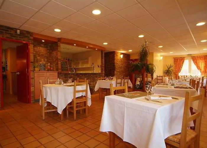 Hotel Prest'hotel Chavelot 2*